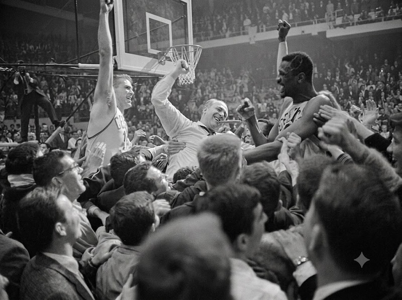 Boston Celtics từng thống trị NBA với Bill Russell và chuỗi tám chức vô địch liên tiếp từ 1959 đến 1966.