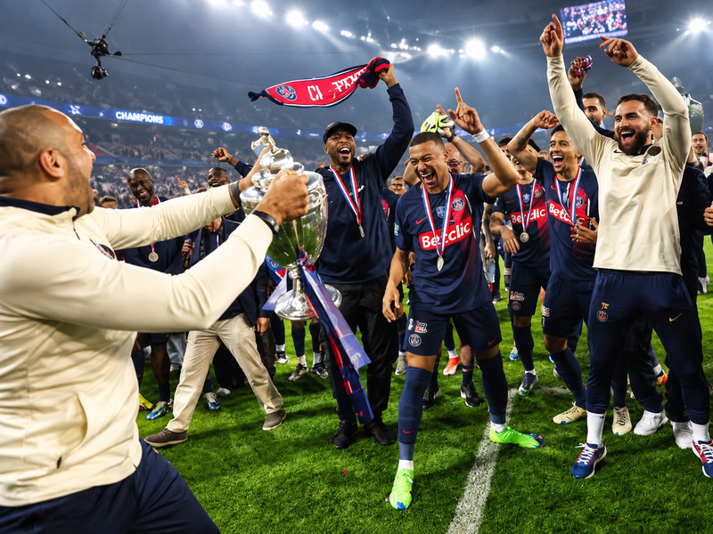 Cầu thủ Mbappe trưởng thành thành ngôi sao hàng đầu trong quãng thời gian thi đấu cho PSG.