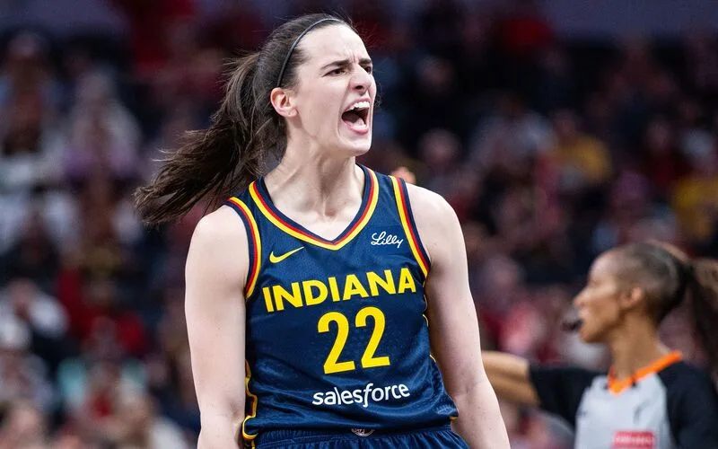 caitlin clark la ai tieu su va su nghiep cua ngoi sao bong ro my
